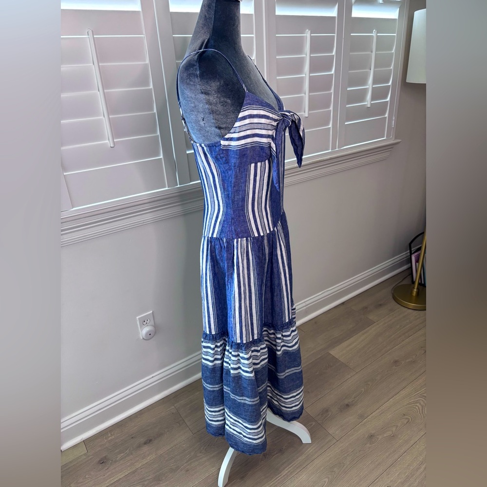 Lauren Ralph Lauren Blue and White Sleeveless Sundress Size 4 - Picture 3 of 12